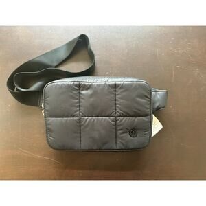 NWT Lululemon Quilted Grid Belt Bag Black